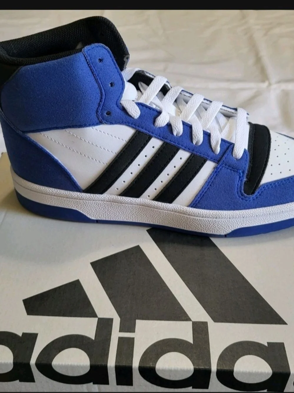 *NEW* Adidas Break Start Mid J Basketball Sneakers Boy Size 4.5 Blu/Blk/Wht wBox